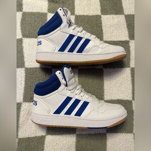 Adidas shoes. Size 5 youth